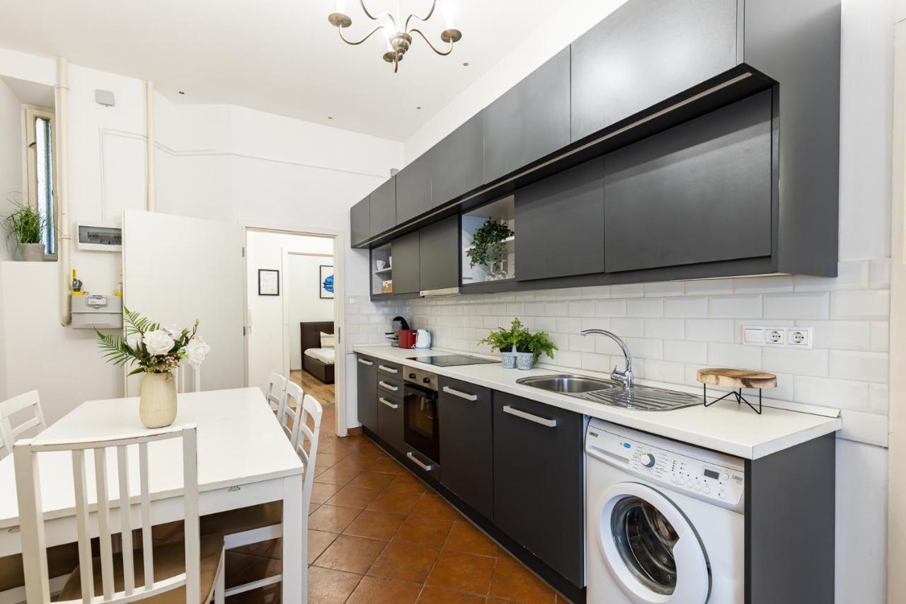 Real Apartments Wesselényi Budapest Extérieur photo
