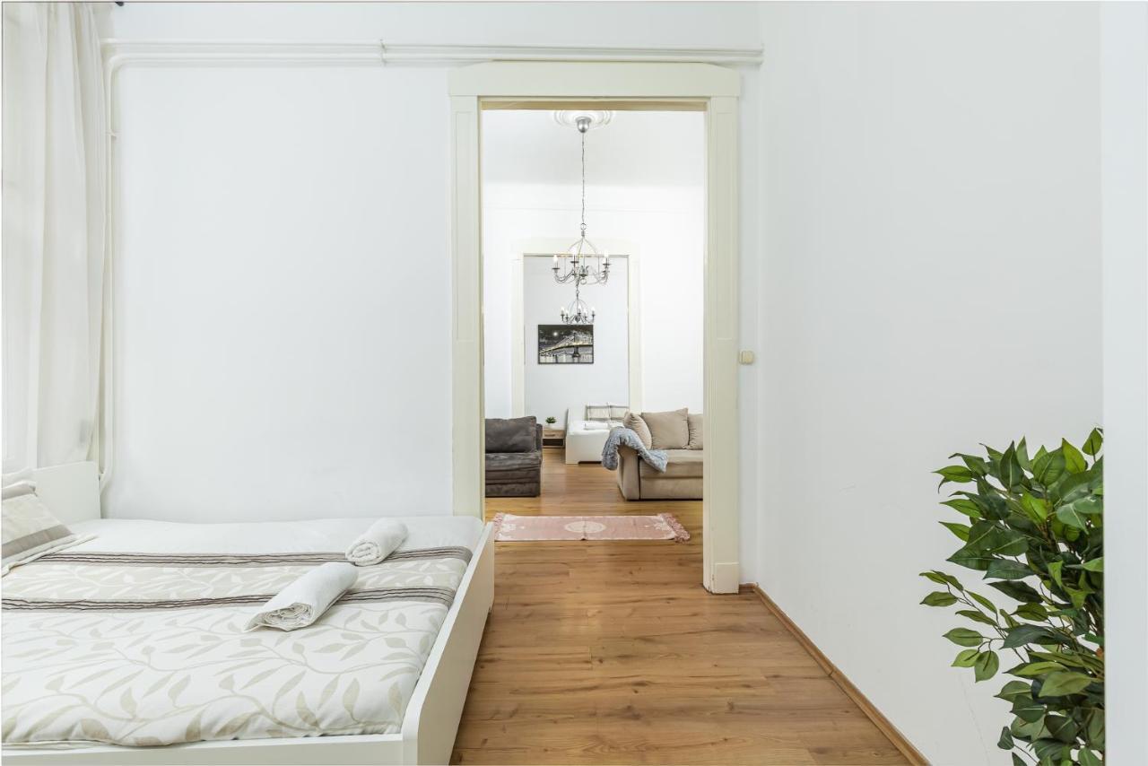 Real Apartments Wesselényi Budapest Extérieur photo